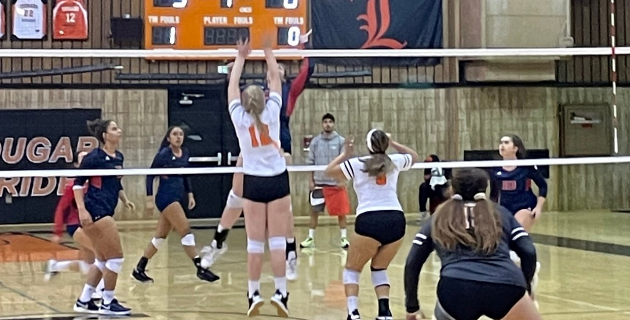 Lassen Cougars Volleyball