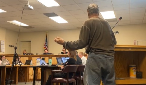 Owner of ‘Vicious’ Dogs in Susanville Addresses City Leaders