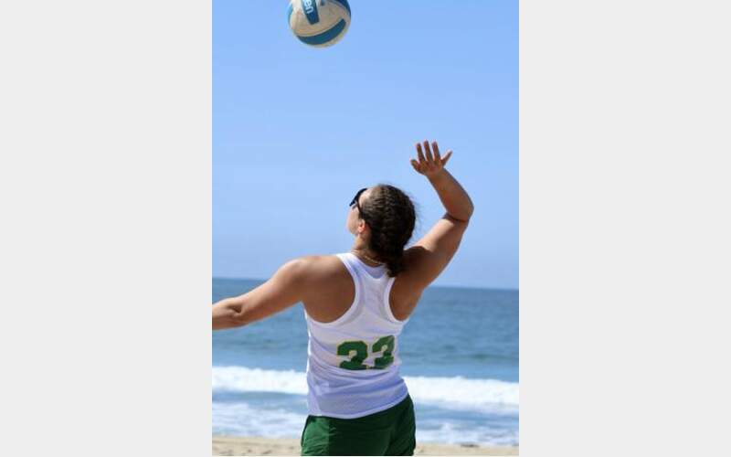 Beach Volleyball undefeated in conference play