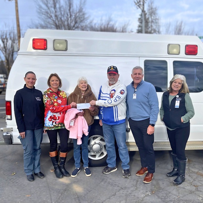 Elks Lodge Generosity Boosts Seneca Healthcares Emergency Services