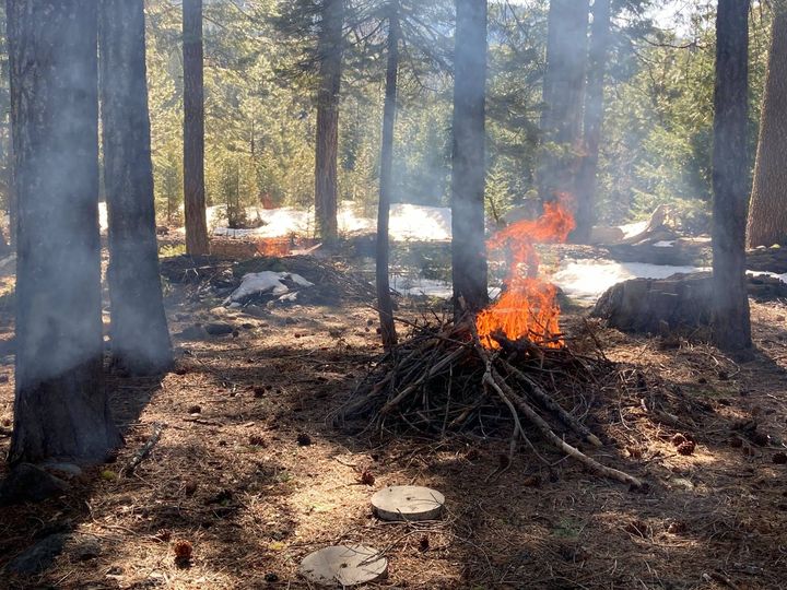 Prescribed burning planned today in Concow Basin; pile burning resumes in Lakes Basin