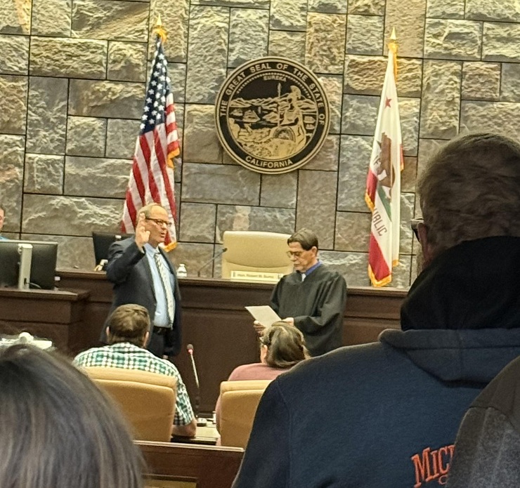 Bob Burns Sworn in as Lassen County’s Newly Appointed Judge