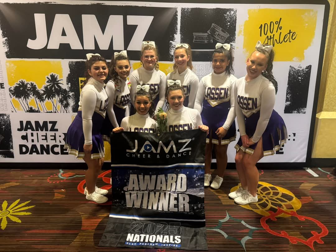 Lassen High Cheerleaders Shine with Fourth Place Finish at JAMZ Nationals 2025