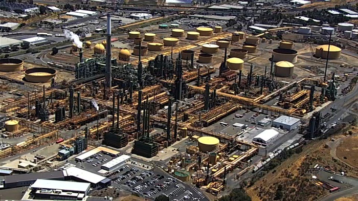 Valero Refinery Closing in Benicia