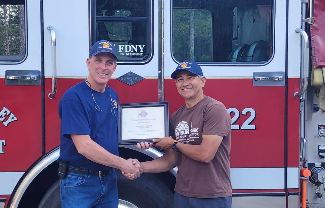 Celebrating Lieutenant Les Halls Dedication and Retirement from MVFD