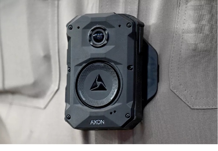 California Highway Patrol to Equip All Officers with Body Cameras by Next Year