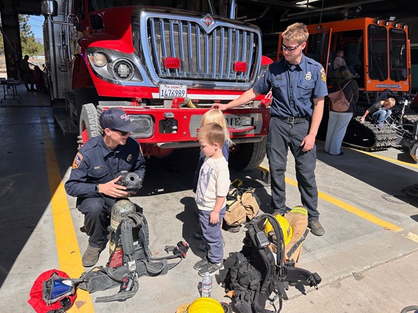 Janesville Fire and CAL FIRE Teach Fire Safety to Kindergarteners