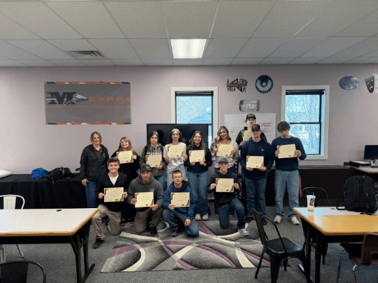 Modoc Community Rescue Class Prepares Students with Hands-On Emergency Training