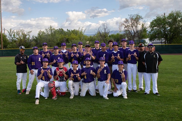 Lassen High School JV Grizzlies are League Champs