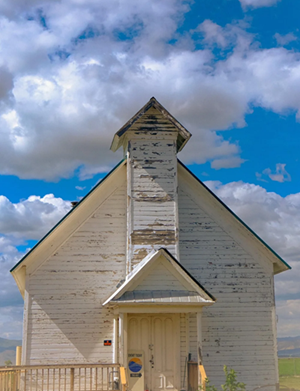 Loyalton’s Oldest School Building Gets New Purpose as Community Arts Center Takes Shape