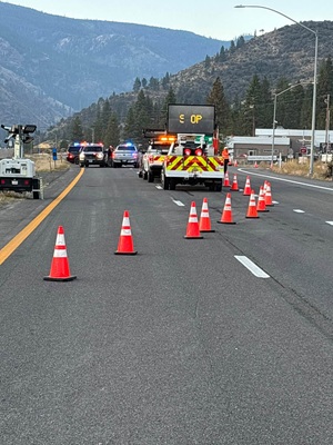 FloristonFire Update Westbound I 80 Lane Reopens with Traffic Restrictions and Delays