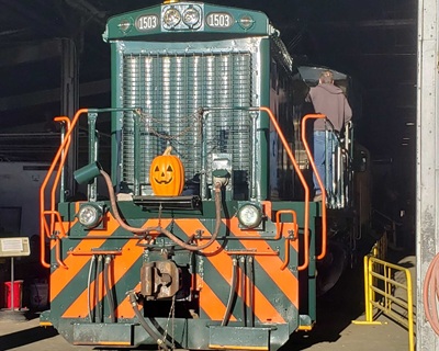 Western Pacific Railroad Museum Hosts Pumpkin Patch Express and Super Spooky Night Train Events